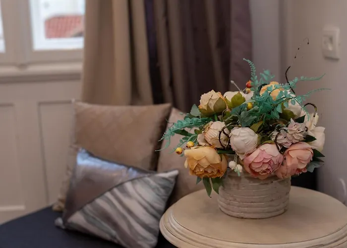 Metropole Luxury Bed & Breakfast