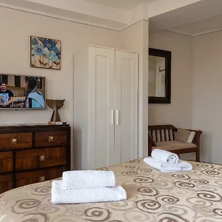 Bed and breakfast Metropole Luxury Split