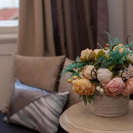 Metropole Luxury Bed & Breakfast