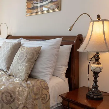Metropole Luxury Bed & Breakfast Split